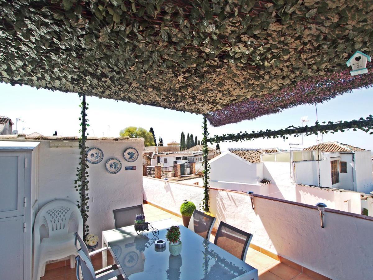 גרנדה Madinat Garnata, Parking & Rooftop Terrace מראה חיצוני תמונה
